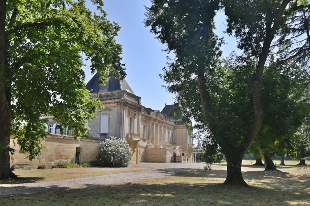 Chateau Couffins Asques Εξωτερικό φωτογραφία